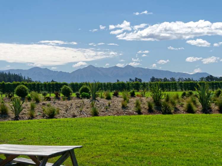 34 Whitcombe Place Darfield_1