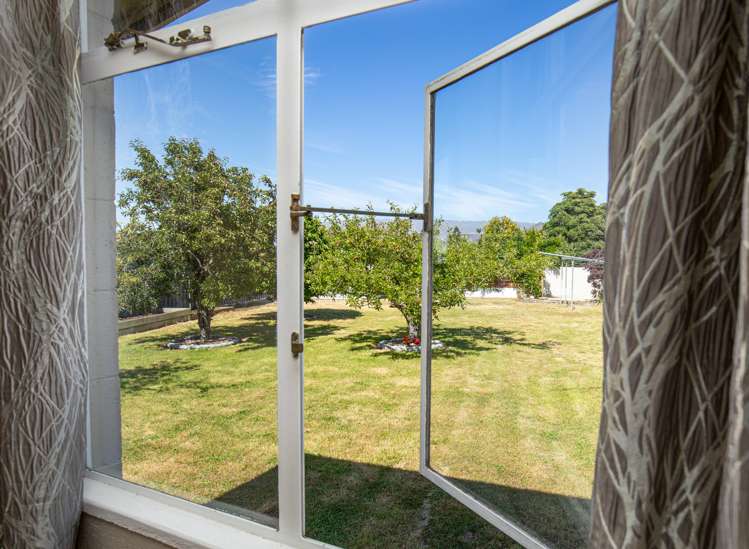 73 Shields Street Clyde_11