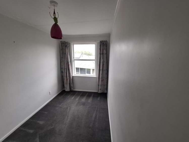 6 John Road Fairy Springs_8