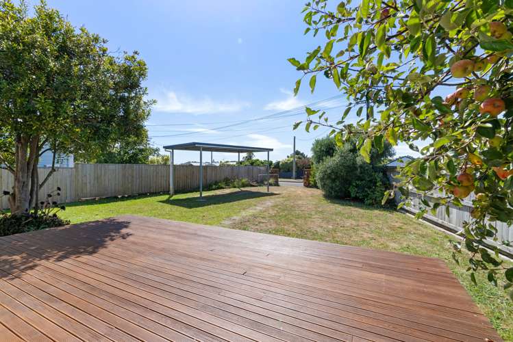 39 Kiharoa Street Otaki Beach_12