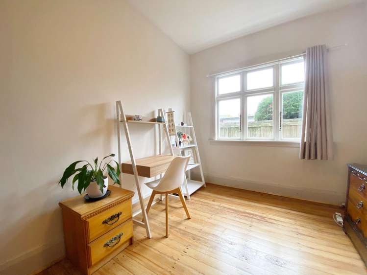 10 Strauss Pl Somerfield_11