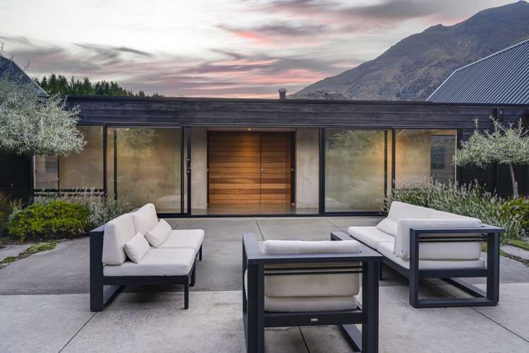 1 Larkins Way Arthurs Point_20