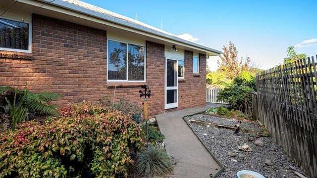2/1 Sierra Avenue Kamo_1
