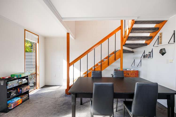 2/341 College Street West End_8