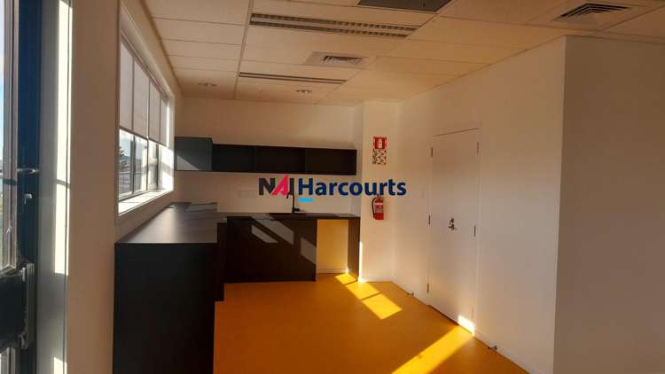 51 Hurstmere Road Takapuna_3