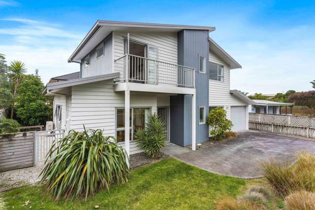 208A Ocean Road Whangamata_3