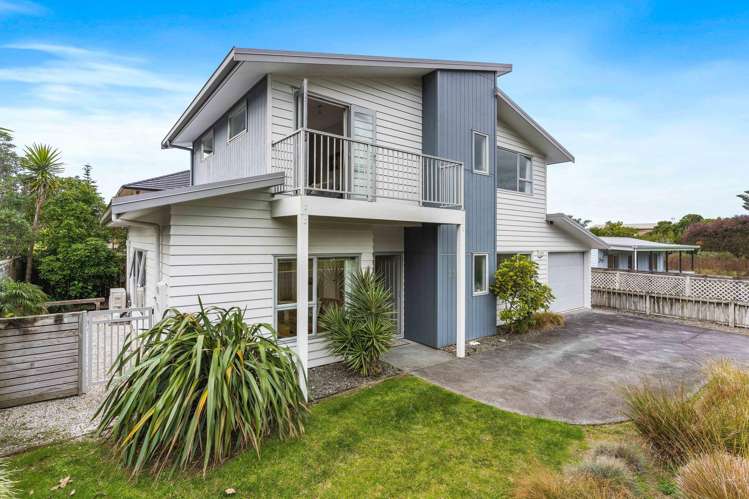 208A Ocean Road Whangamata_2