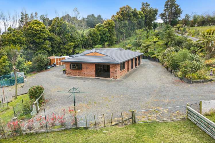 136 Knight Road Ruatangata West_2