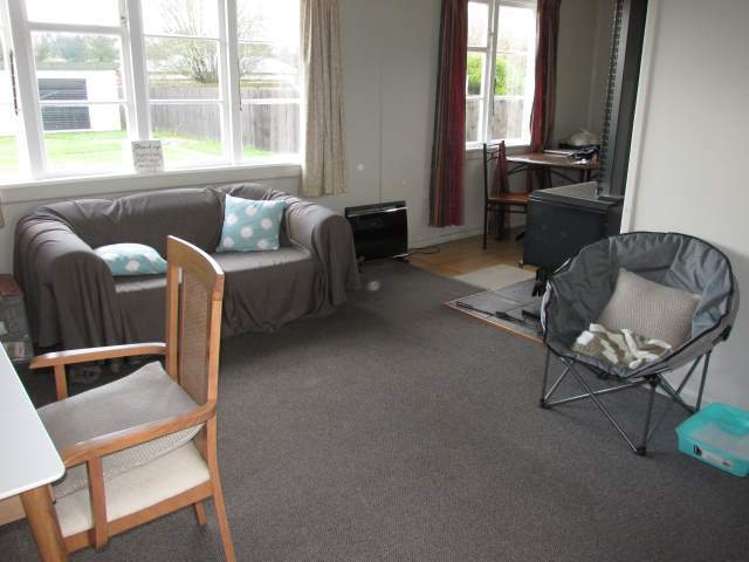 14 Conlon Street Reefton_12