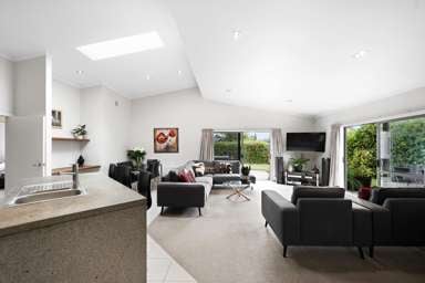 30 Coleraine Drive_1
