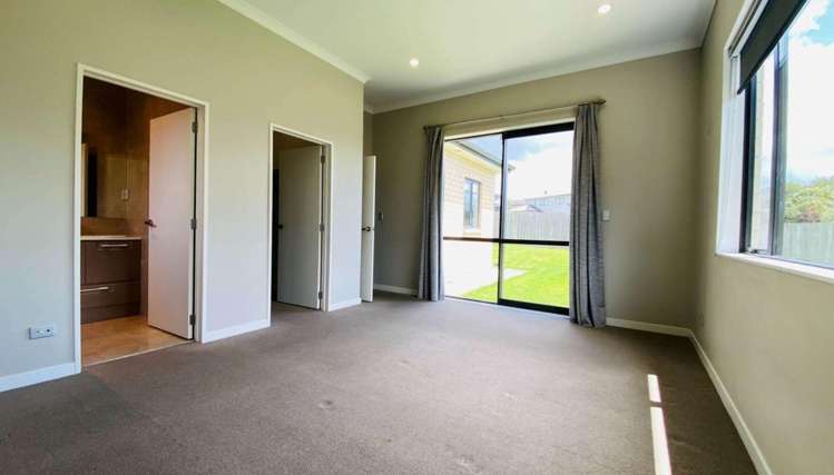  11 Penny Lane Pukekohe_5