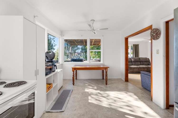 3 Linda Place Otara_23