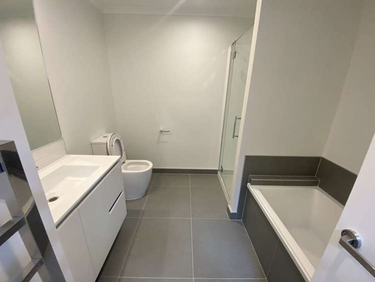 44 Manarini Road Westgate_5