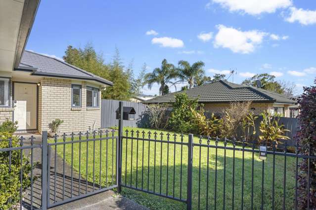 3 Claywest Place Glen Eden_1