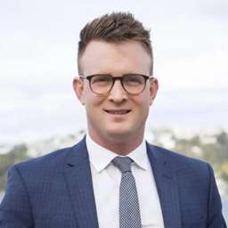 Jason Lange