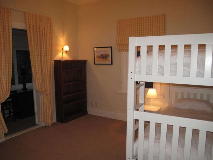 4 Macky Avenue Devonport_7