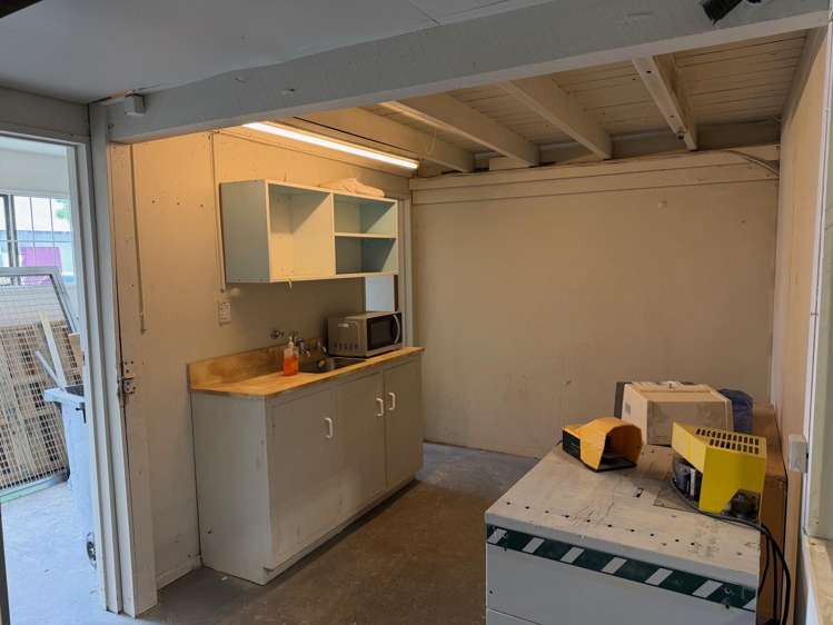 2/6 Edison Place Bromley_5