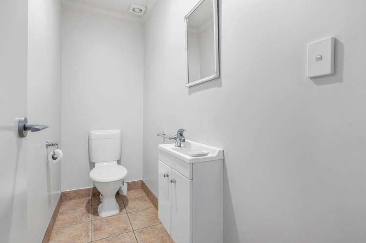 2/27 Kellaway Drive East Tamaki_5