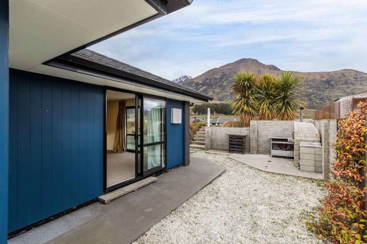 34 Woodstock Road Lower Shotover_18