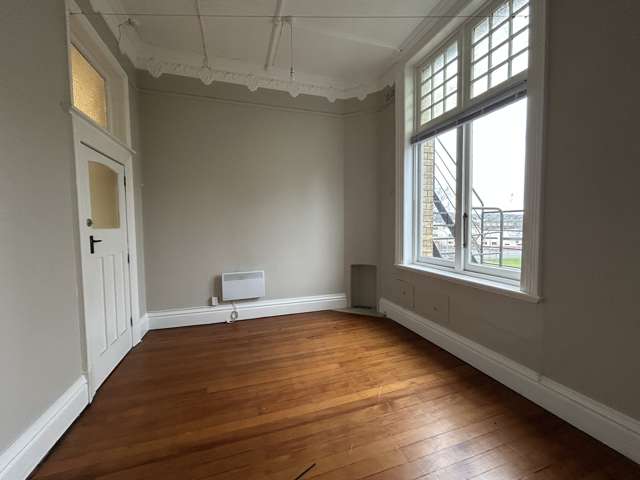 Office 2/1 Dowling Street Dunedin Central_2