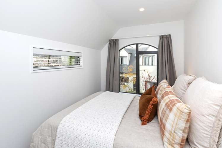 2/15 Ayr Street Riccarton_14