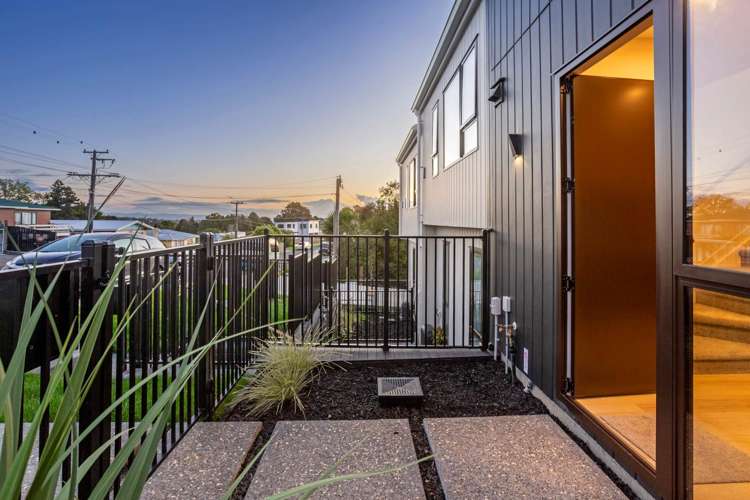 Lot 3/9&11 Seaview Road Glenfield_6