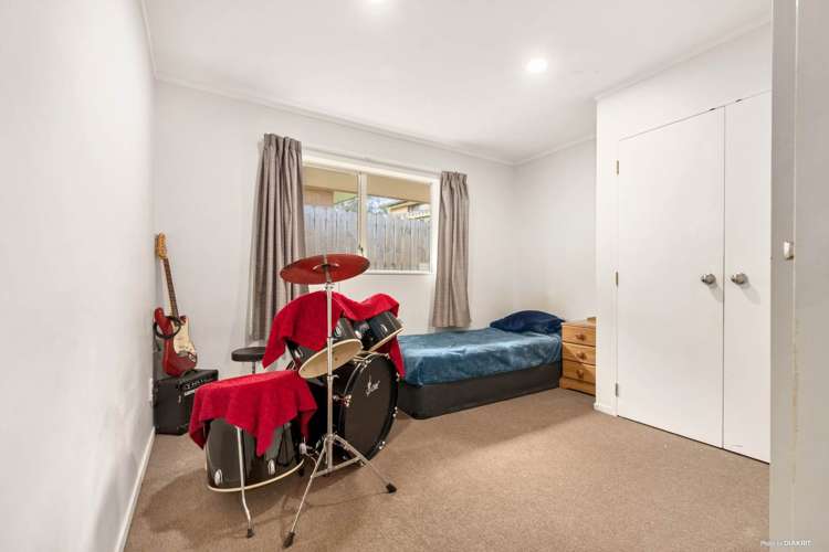 36 Liddesdale Place Papakura_11