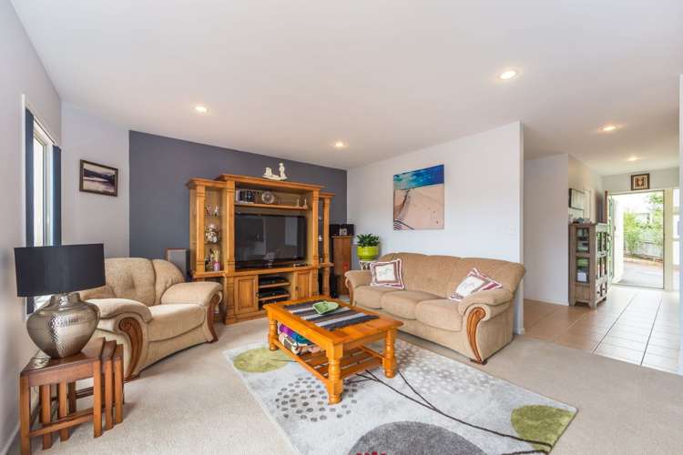 6/14 Fields Parade Oteha_10