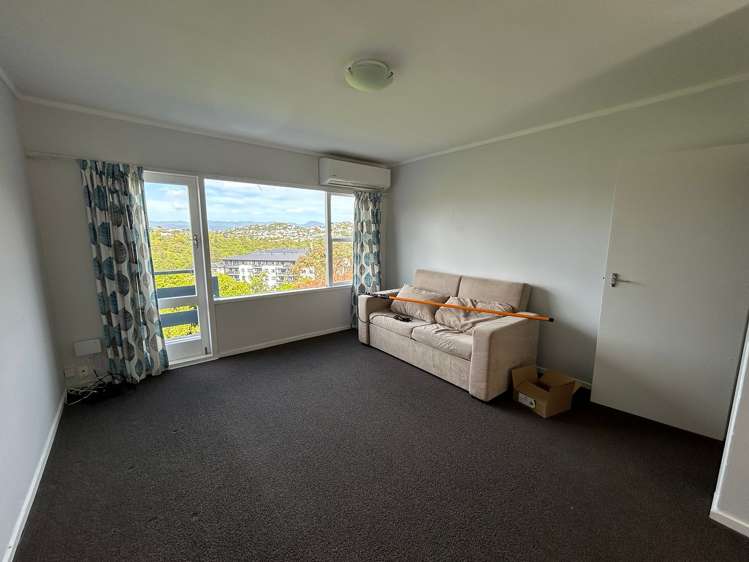 2/29 Winston Street Crofton Downs_3