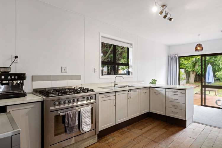 155 Cobham Drive Hamilton East_6