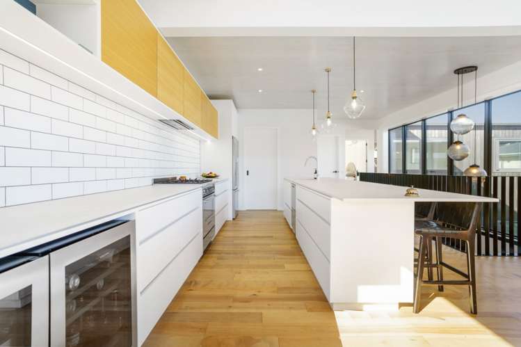 103 Beach Road Whangamata_12