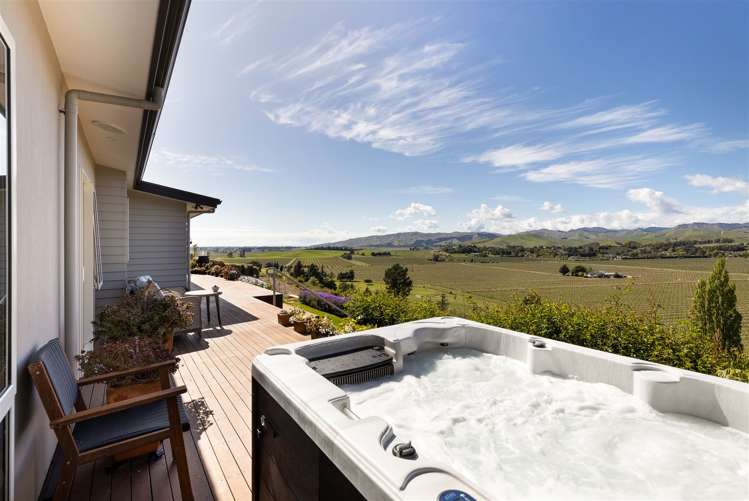 129 Marlborough Ridge Drive Fairhall_39