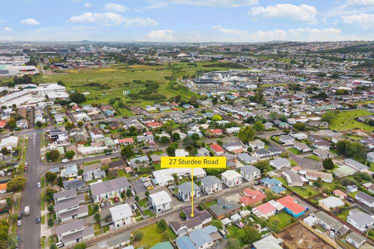 27 Sturdee Road Manurewa_15