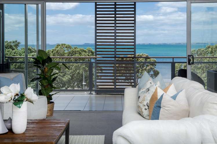 23/6 Beach Front Lane Browns Bay_1