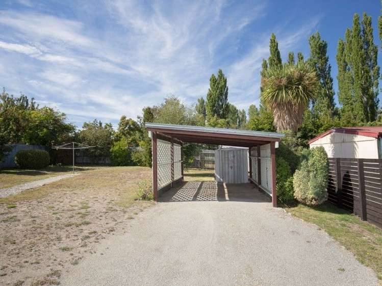 37 Bernard Road Albert Town_4