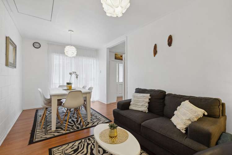 45 Tomin Road Glenview_4