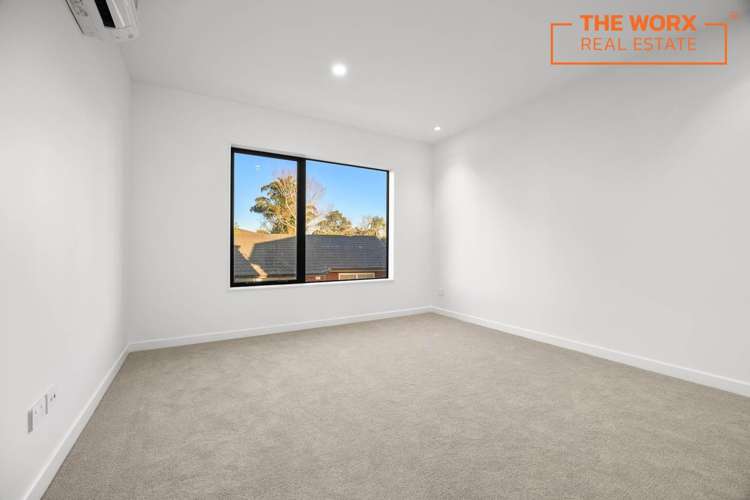 2/31 Akoranga Drive_5