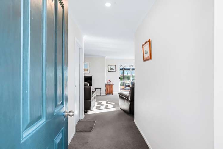11 Marshall Close_3
