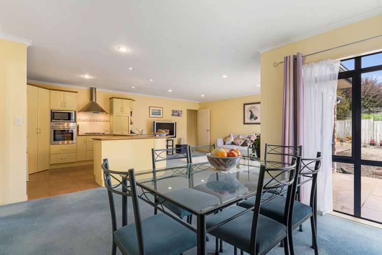 31 Newbliss Crescent East Tamaki Heights_12