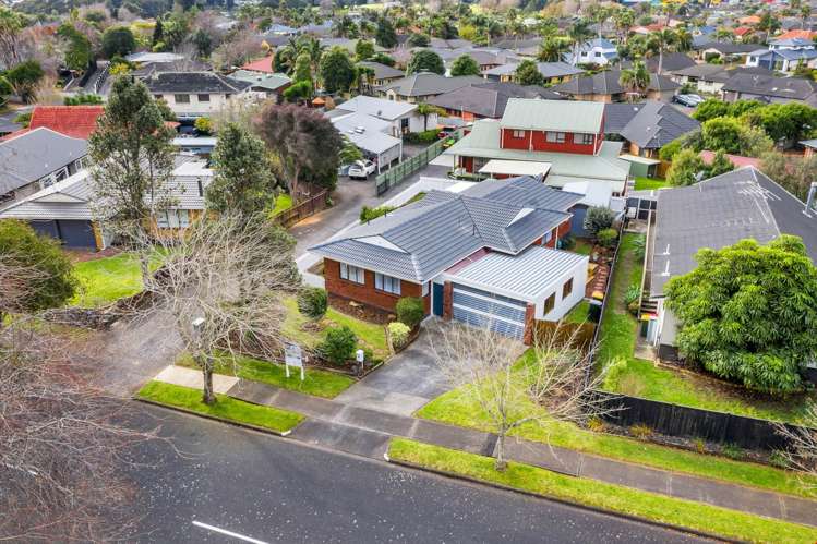 18 Muirfield Street Wattle Downs_15