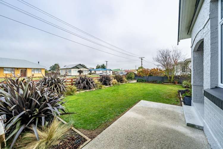 8 Burns Street Mataura_24