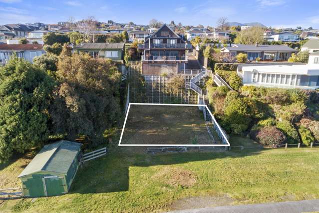 175b Lake Terrace Hilltop_1