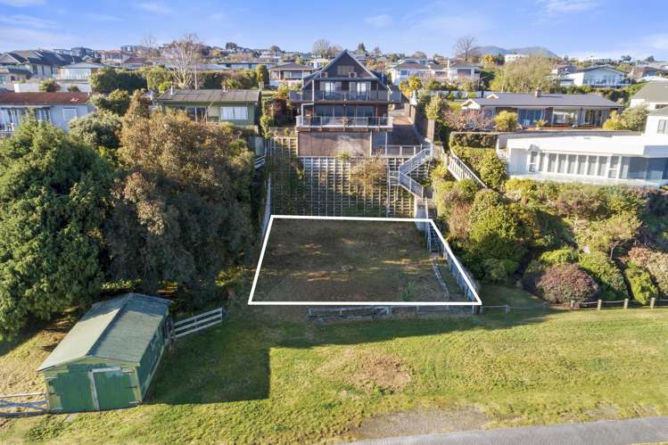 175b Lake Terrace Hilltop_1