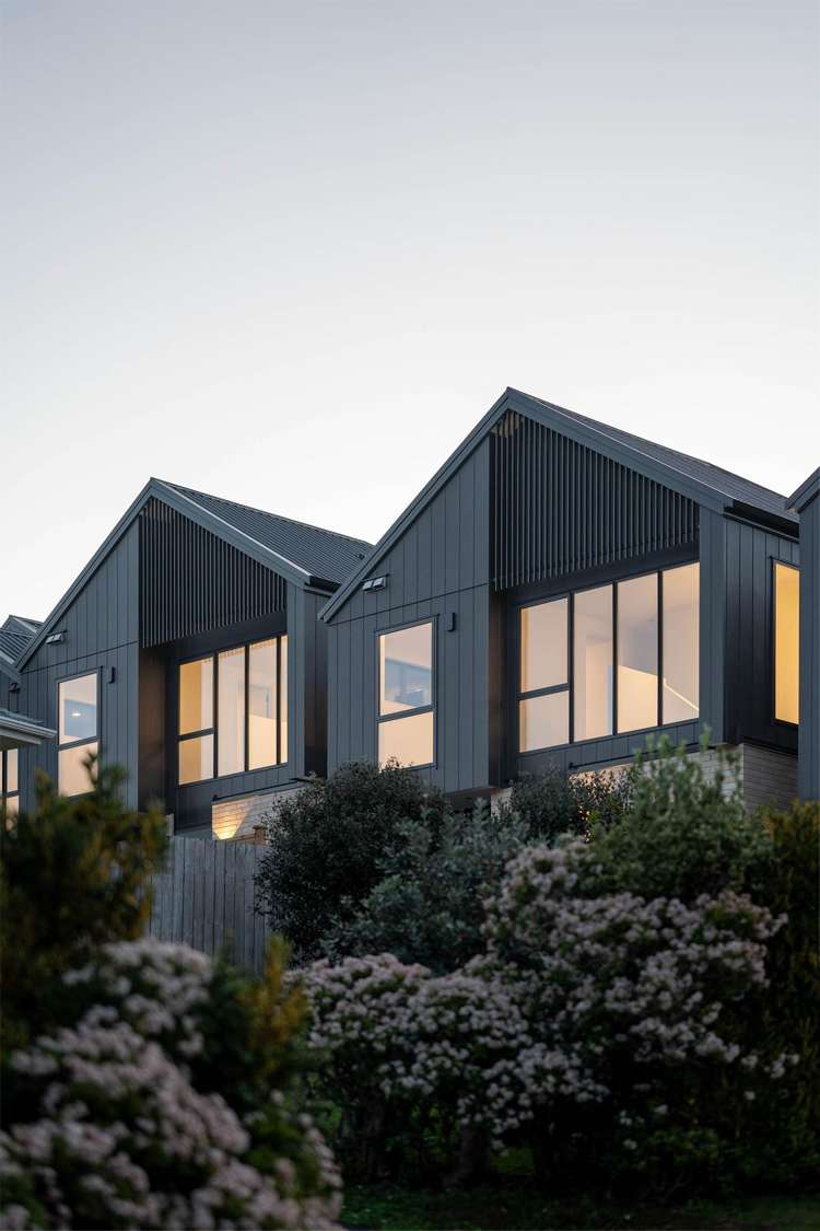 1-4/16 Tetrarch Place Totara Vale_35