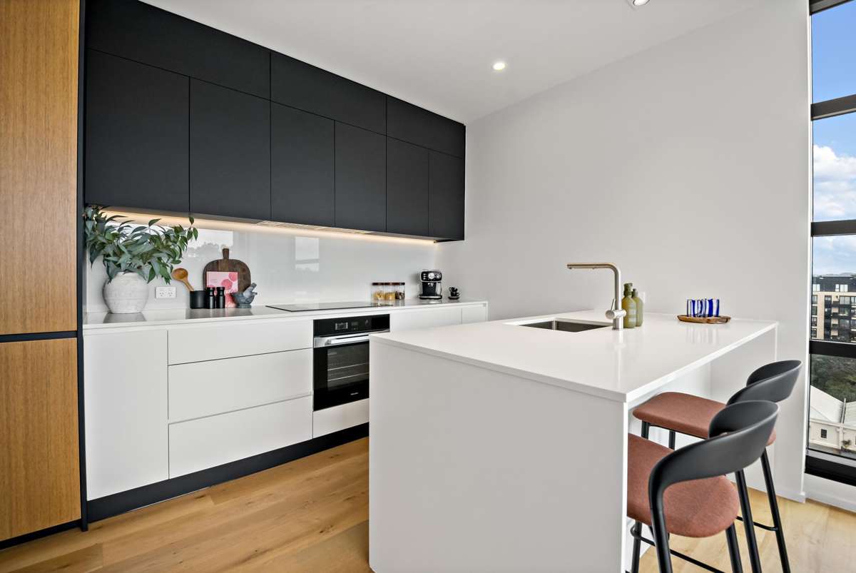 1103/6 Boundary Road_2
