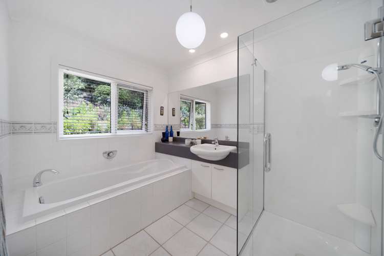 104 Awanui Rise Papakura_14