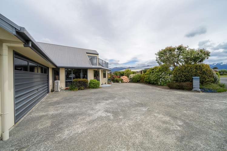 2 Campbell Court Te Anau_38