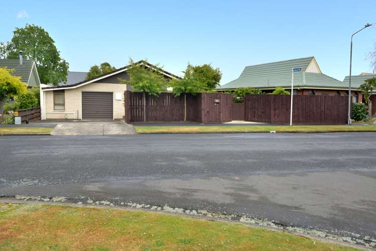27 Wickliffe Street Mosgiel_1