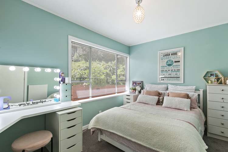 14 Waru Street Khandallah_14