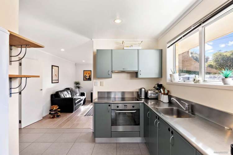 1/23 Boyd Avenue Royal Oak_12